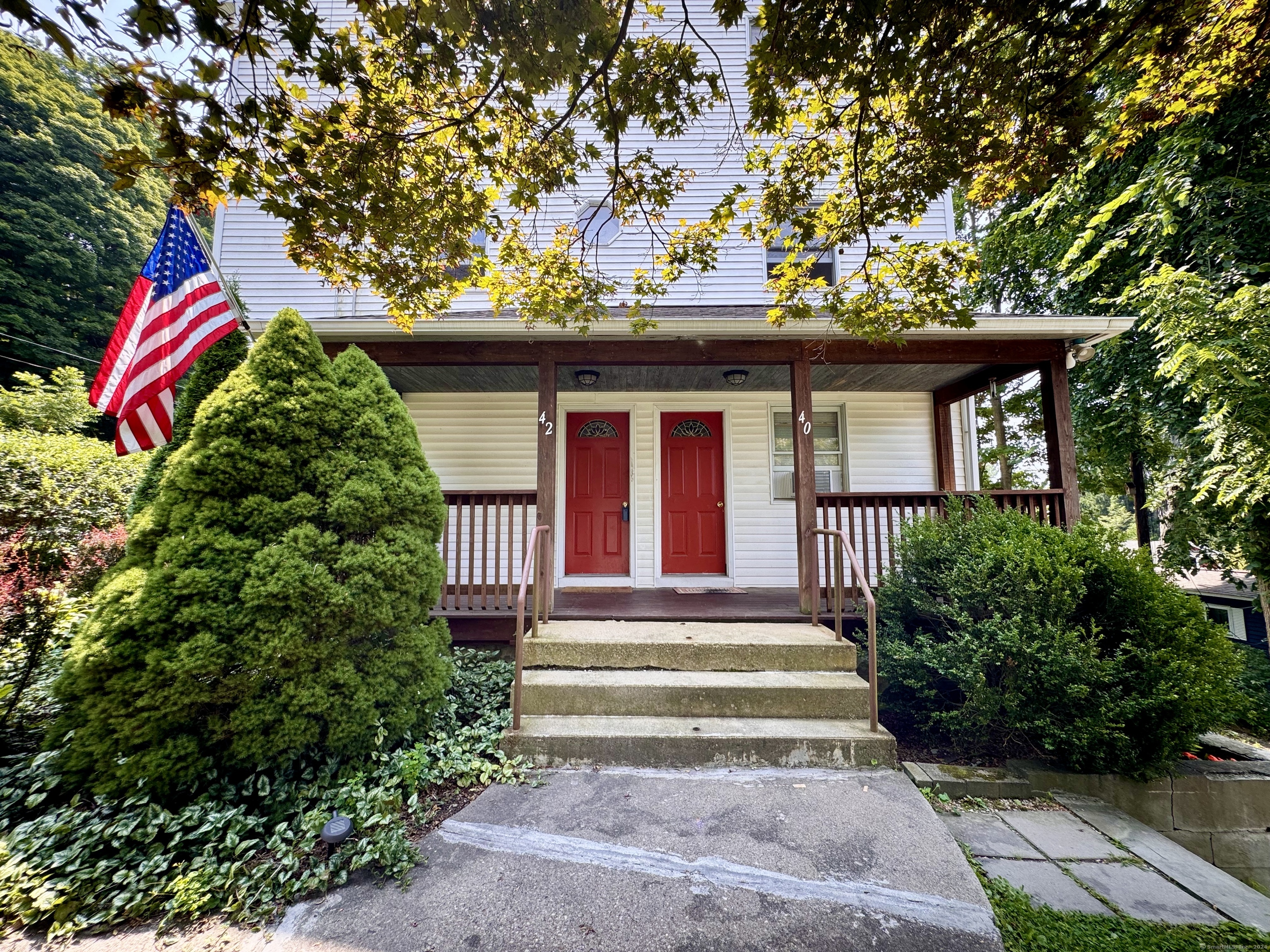 42 New Street New Milford CT 06776