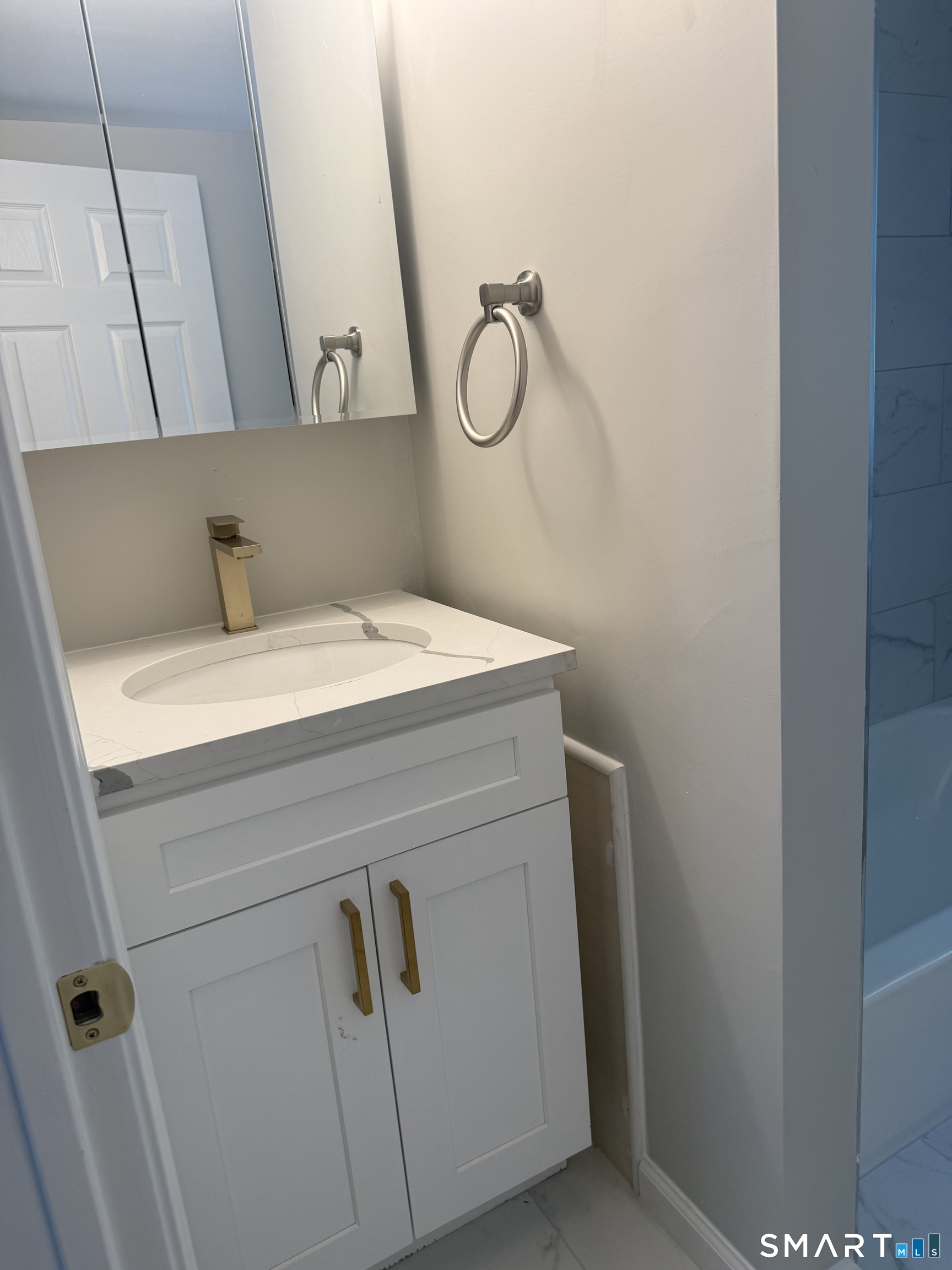 29 Glastonbury Avenue Rocky Hill CT 06067