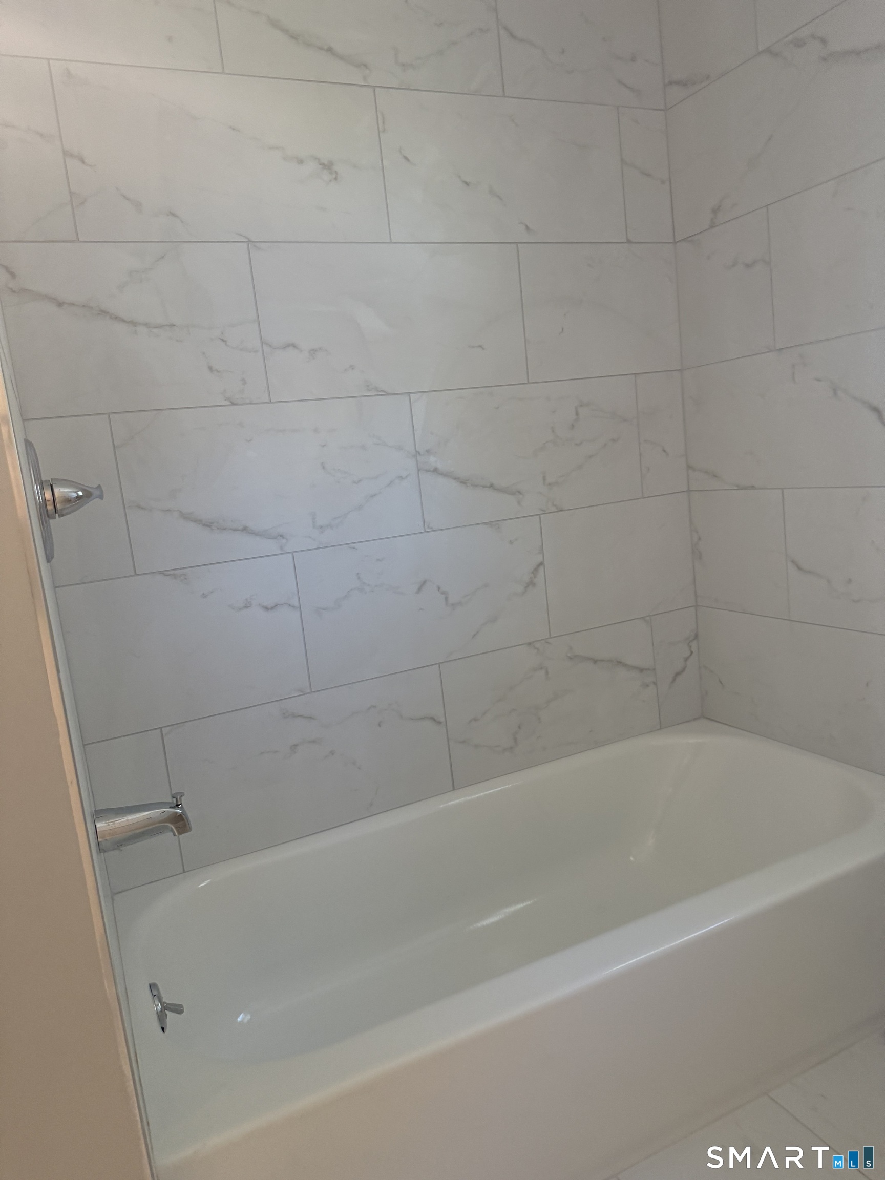 29 Glastonbury Avenue Rocky Hill CT 06067