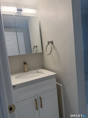 29 Glastonbury Avenue Rocky Hill CT 06067