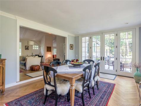 32 Jonathan Drive Roxbury CT 06783
