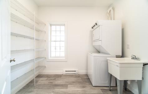 1154 Poquonnock Road Groton CT 06340