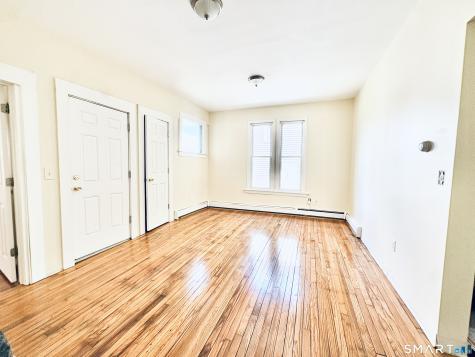429 Baldwin Street Waterbury CT 06702