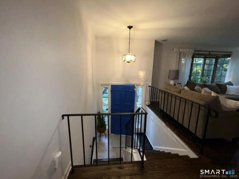 6 Roby Court Branford CT 06405