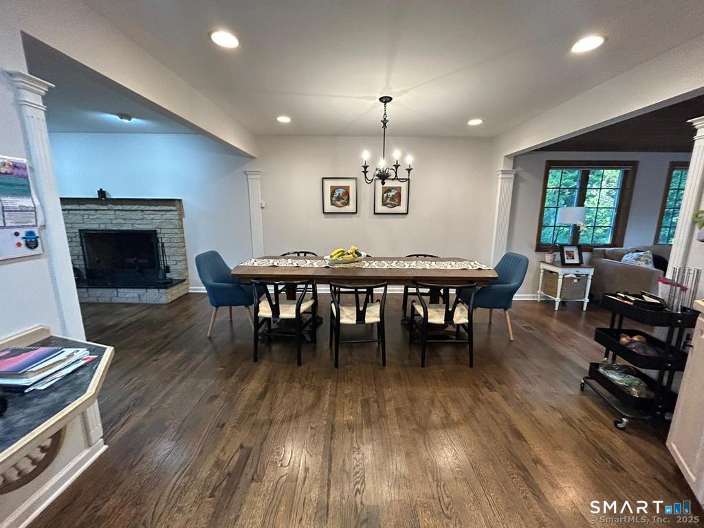 6 Roby Court Branford CT 06405
