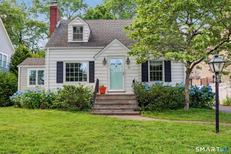 40 Oakwood Drive Fairfield CT 06824