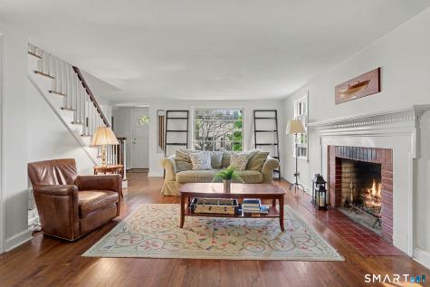 40 Oakwood Drive Fairfield CT 06824