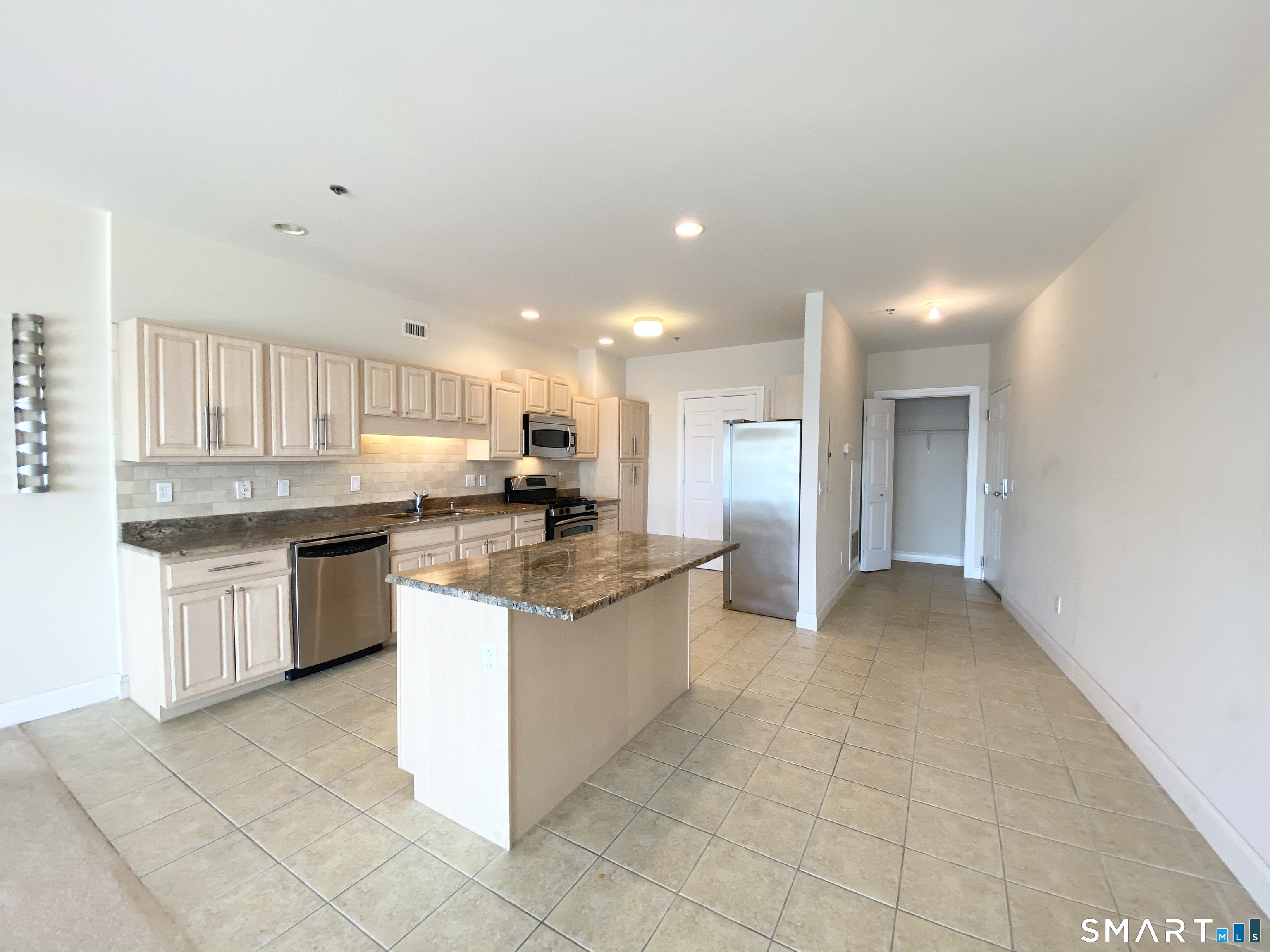 343 Beach Street West Haven CT 06516