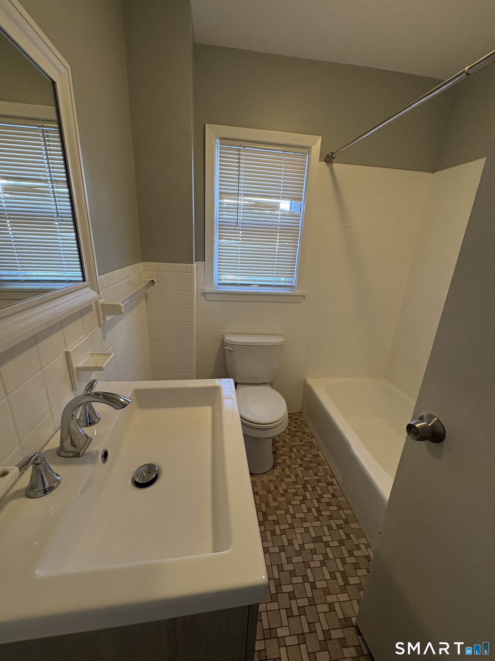 879 Whalley Avenue New Haven CT 06515