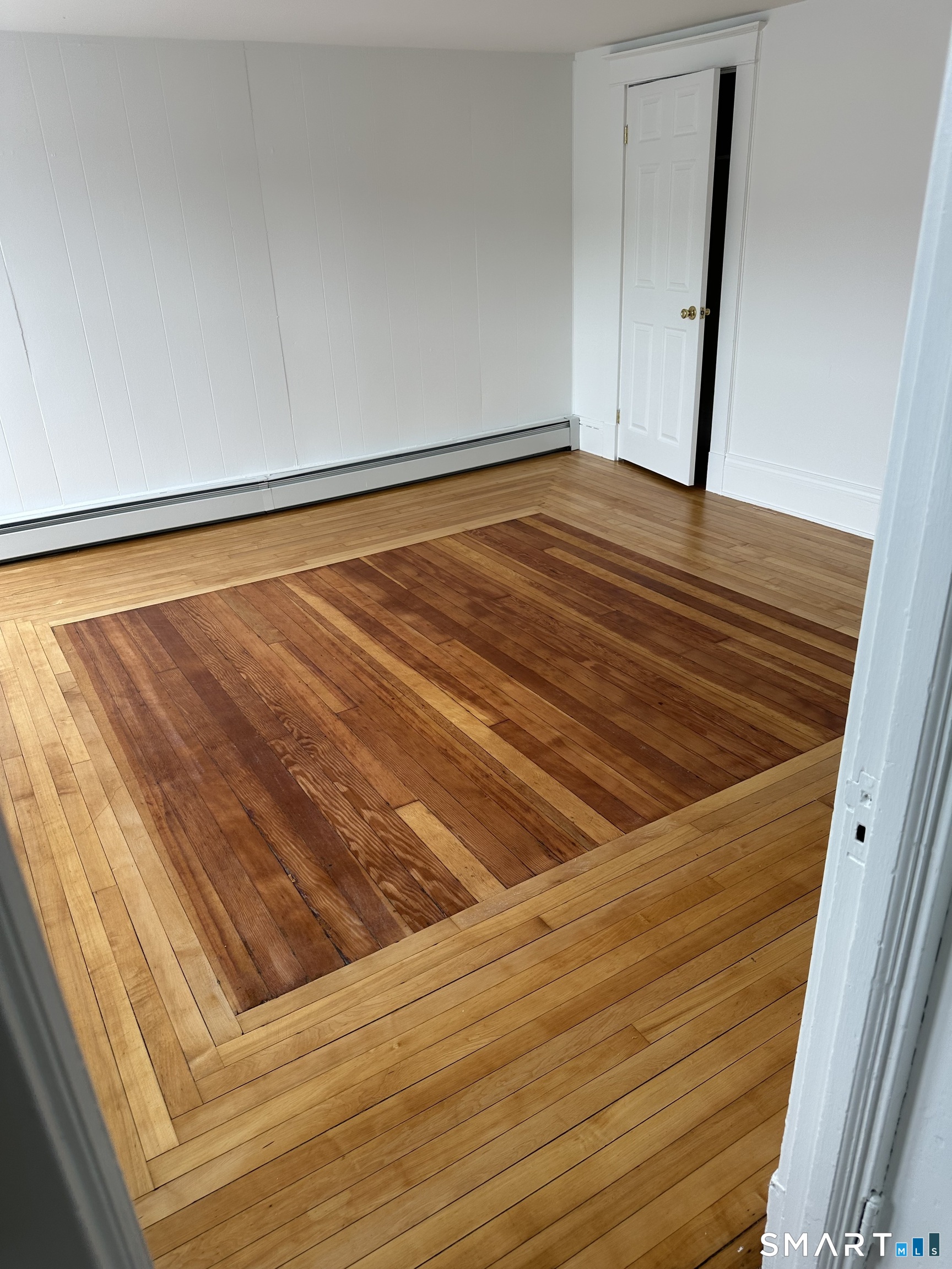 295 Main Street East Lyme CT 06357
