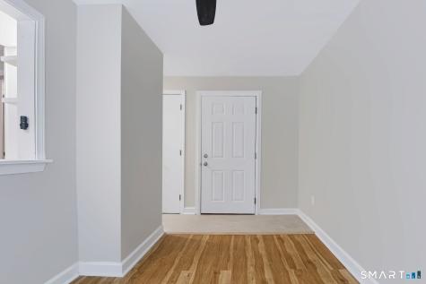 241 Boston Post Road East Lyme CT 06333