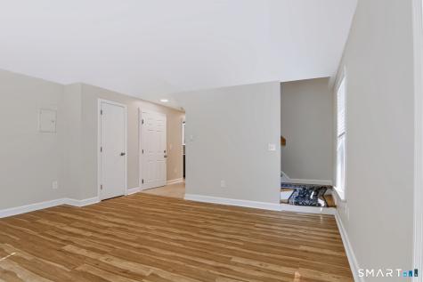 241 Boston Post Road East Lyme CT 06333