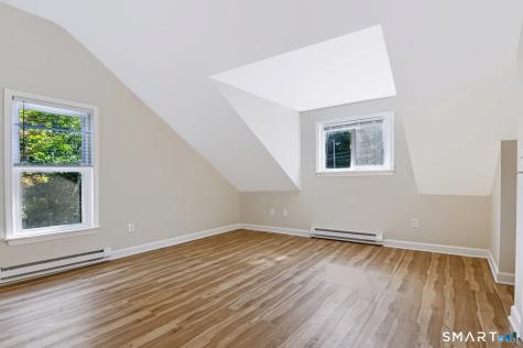 241 Boston Post Road East Lyme CT 06333