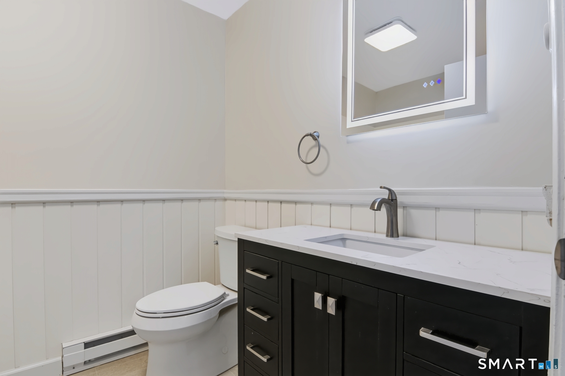 241 Boston Post Road East Lyme CT 06333