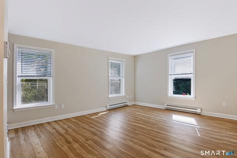 241 Boston Post Road East Lyme CT 06333
