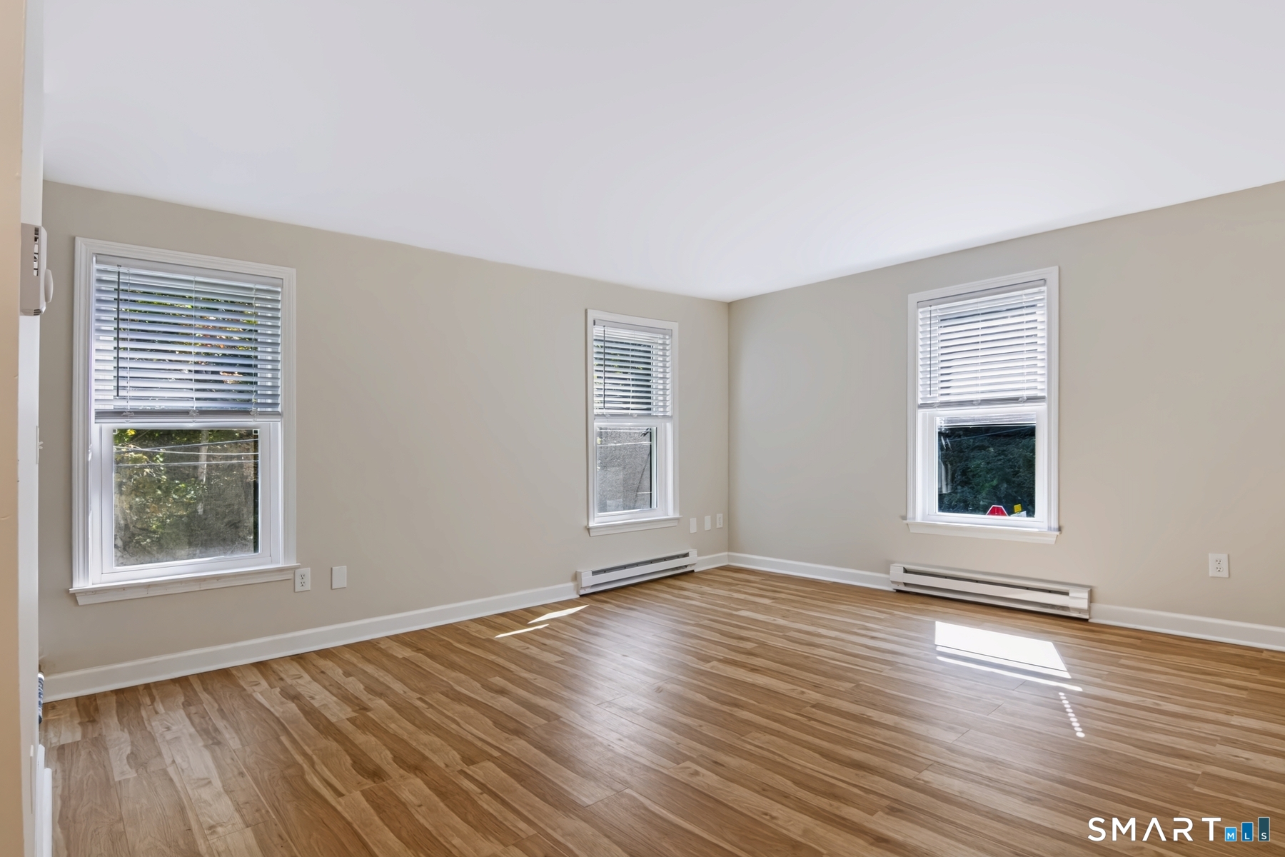 241 Boston Post Road East Lyme CT 06333