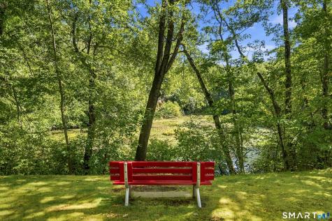 22 North Lake Drive Hamden CT 06517