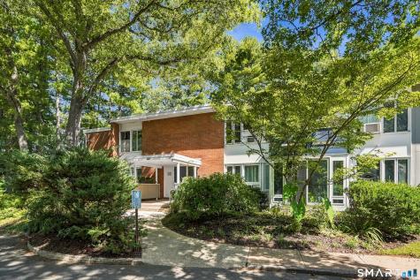 22 North Lake Drive Hamden CT 06517