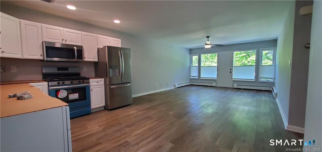 22 North Lake Drive Hamden CT 06517