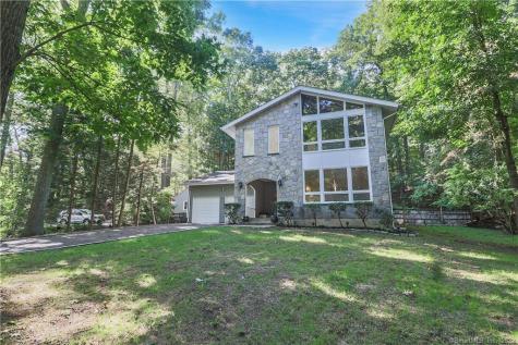 35 Jordan Lane Stamford CT 06903