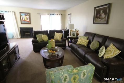 14 Newtown Road Danbury CT 06810