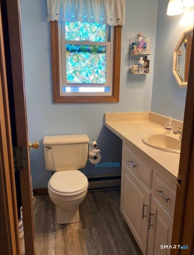 39 Brockett Road East Lyme CT 06357