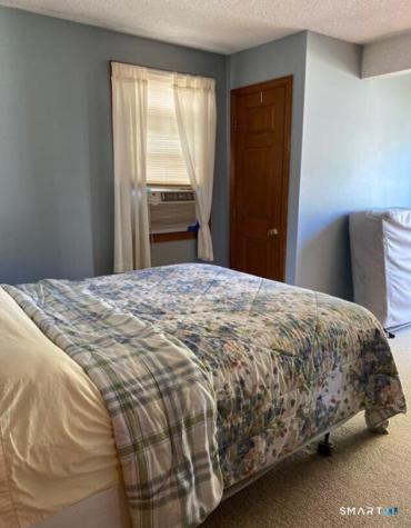 39 Brockett Road East Lyme CT 06357