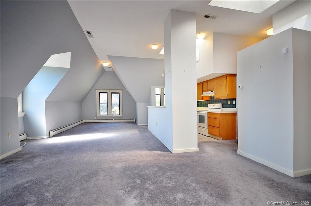 12 Charter Oak Place Hartford CT 06106