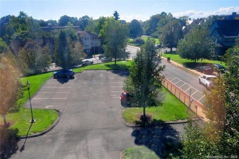 12 Charter Oak Place Hartford CT 06106