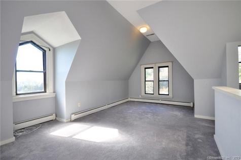 12 Charter Oak Place Hartford CT 06106