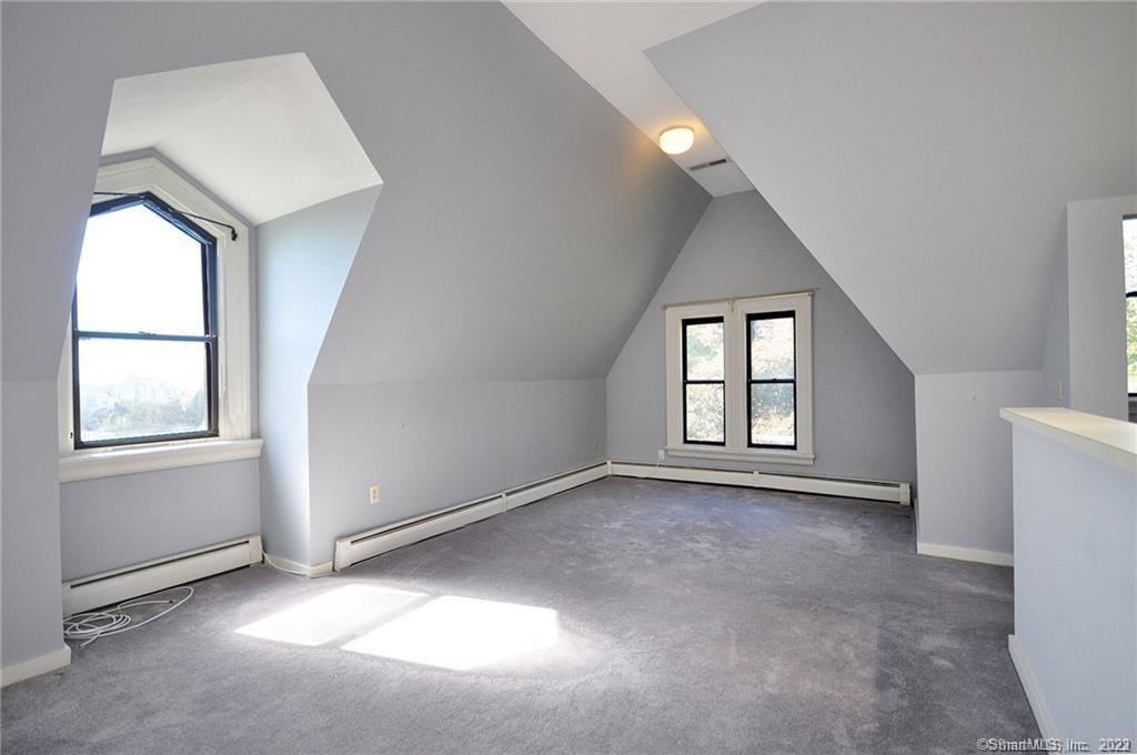 12 Charter Oak Place Hartford CT 06106