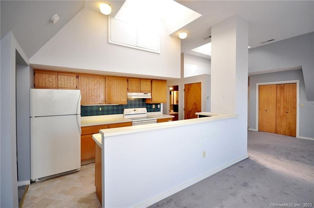 12 Charter Oak Place Hartford CT 06106