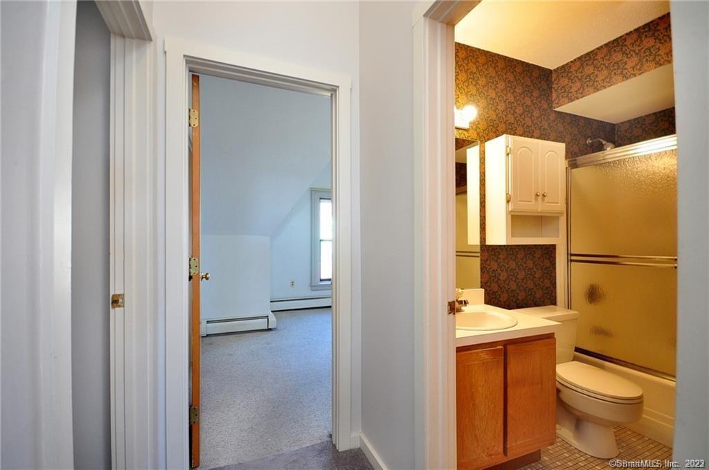 12 Charter Oak Place Hartford CT 06106