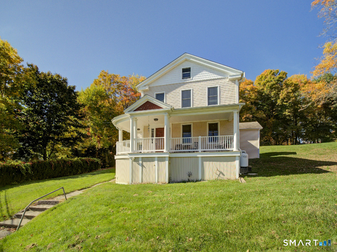 422 West River Road Orange CT 06477