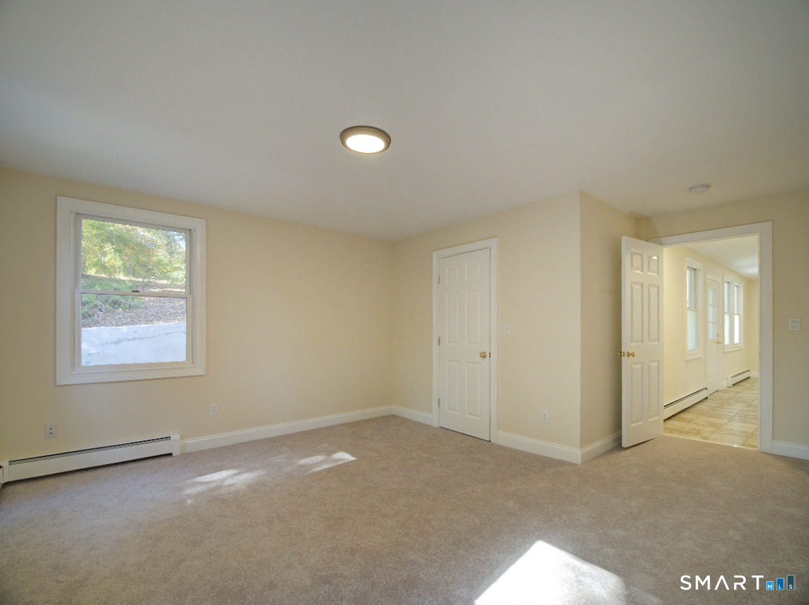 422 West River Road Orange CT 06477
