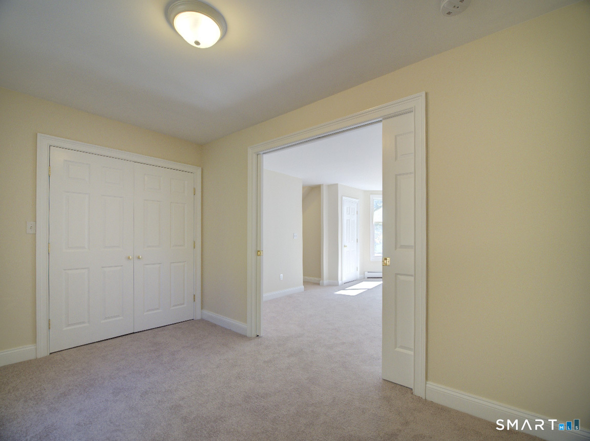 422 West River Road Orange CT 06477