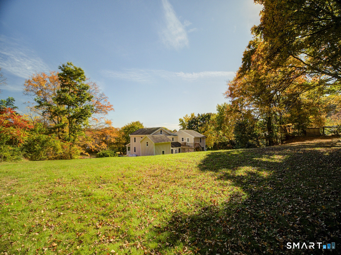 422 West River Road Orange CT 06477