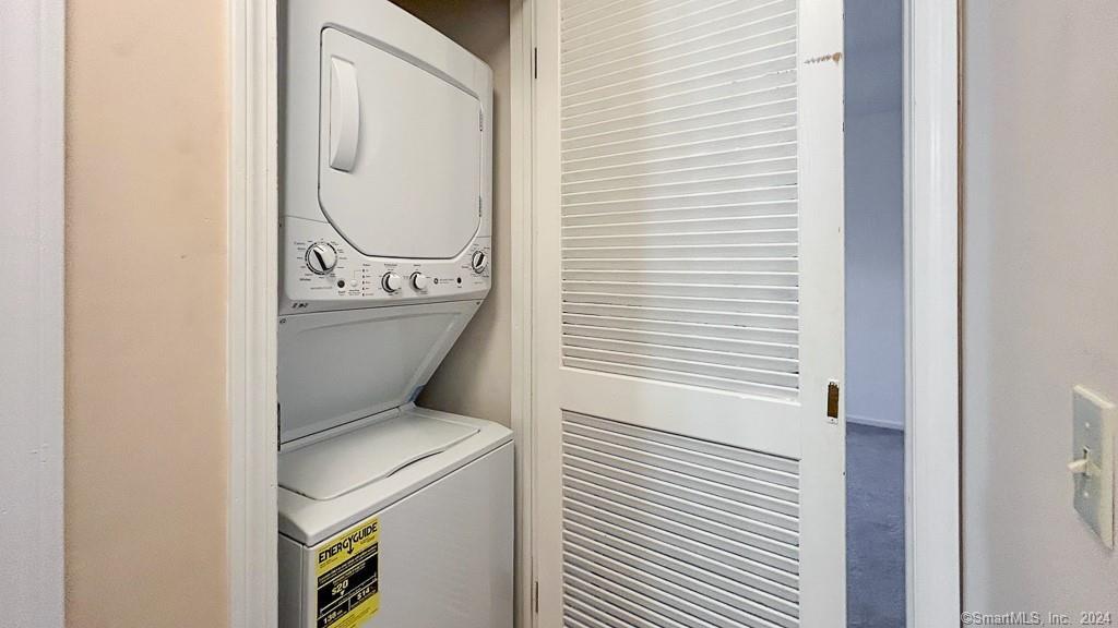 8 Derby Court Brookfield CT 06804