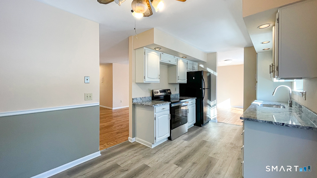 8 Derby Court Brookfield CT 06804