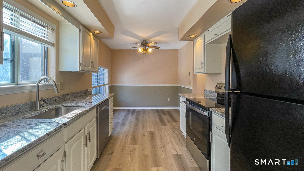 8 Derby Court Brookfield CT 06804