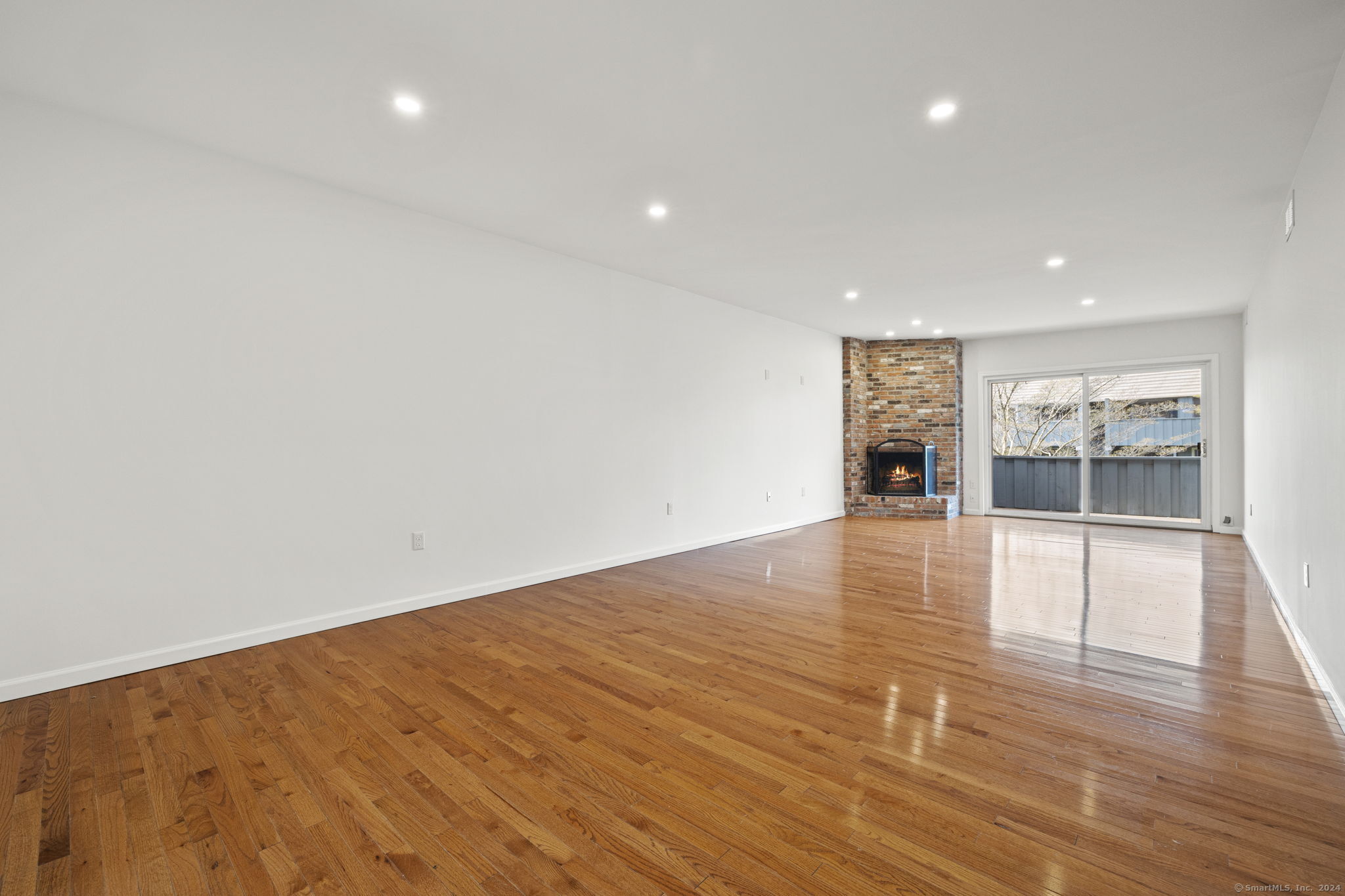 1153 Stratfield Road Fairfield CT 06825