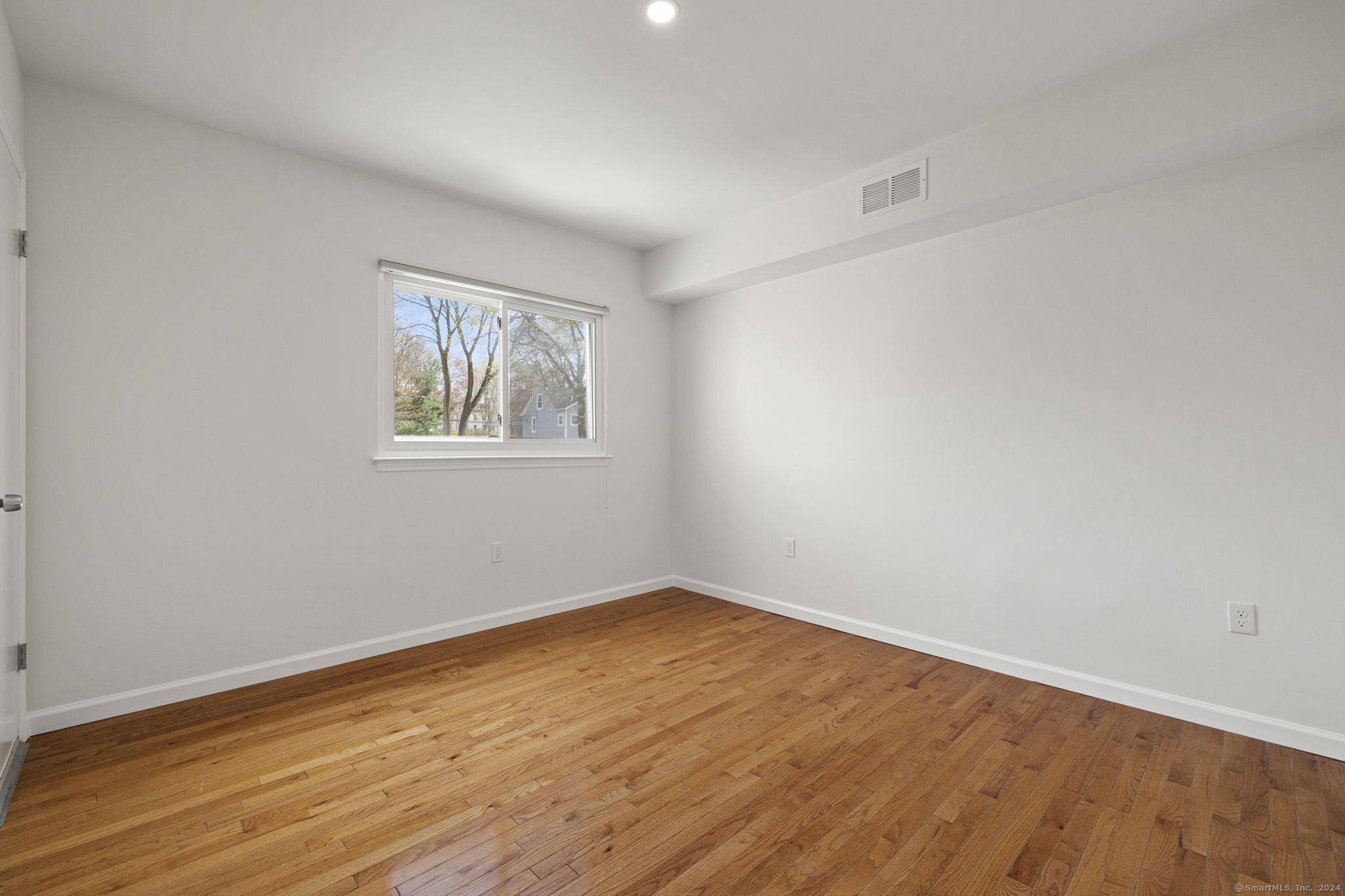 1153 Stratfield Road Fairfield CT 06825