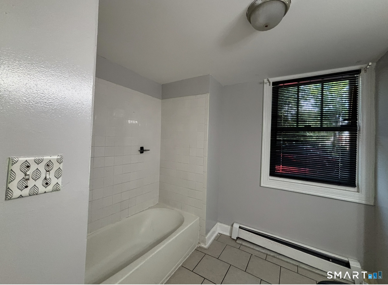 16 Case Street Hartford CT 06105