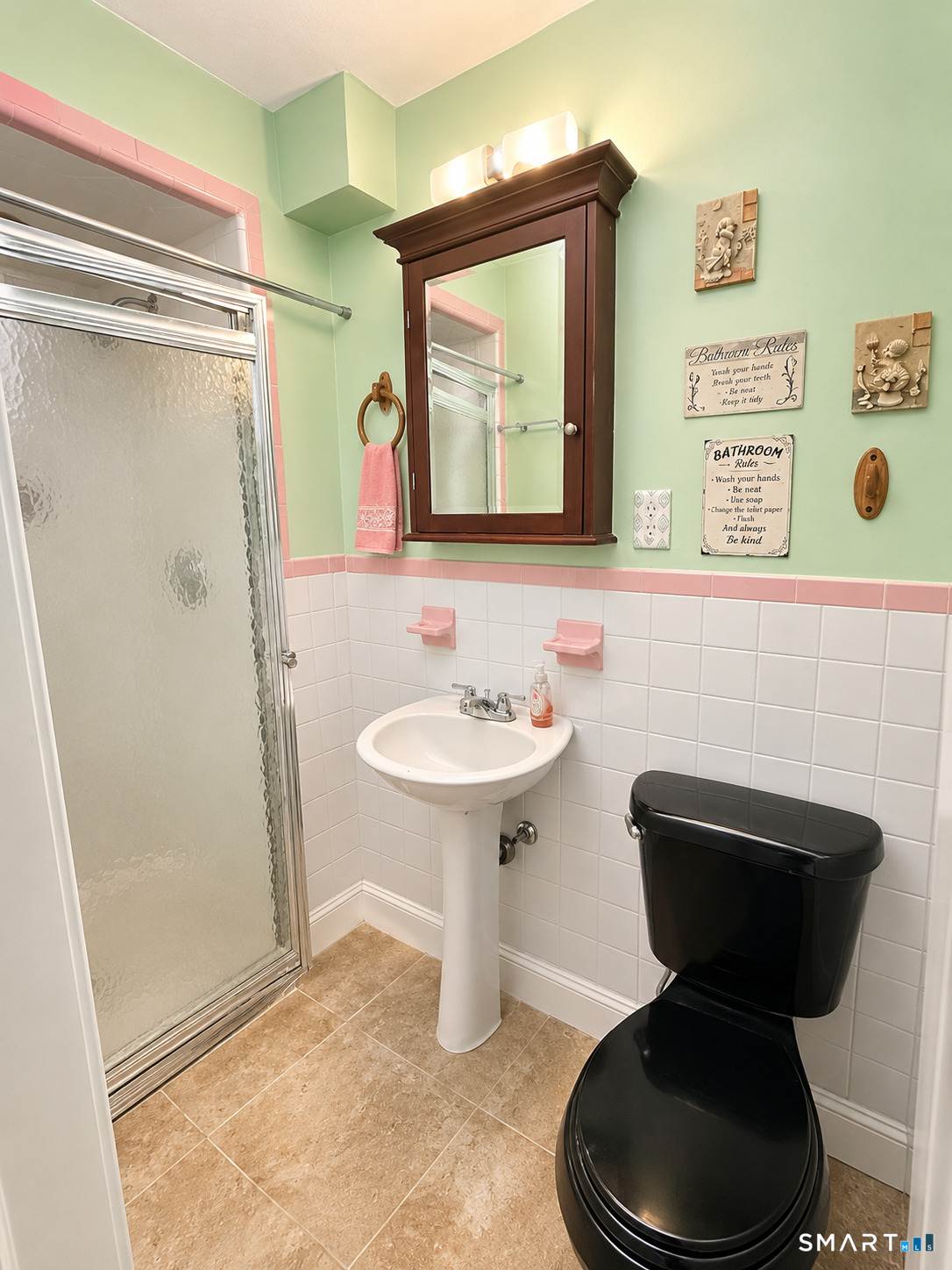 16 Case Street Hartford CT 06105