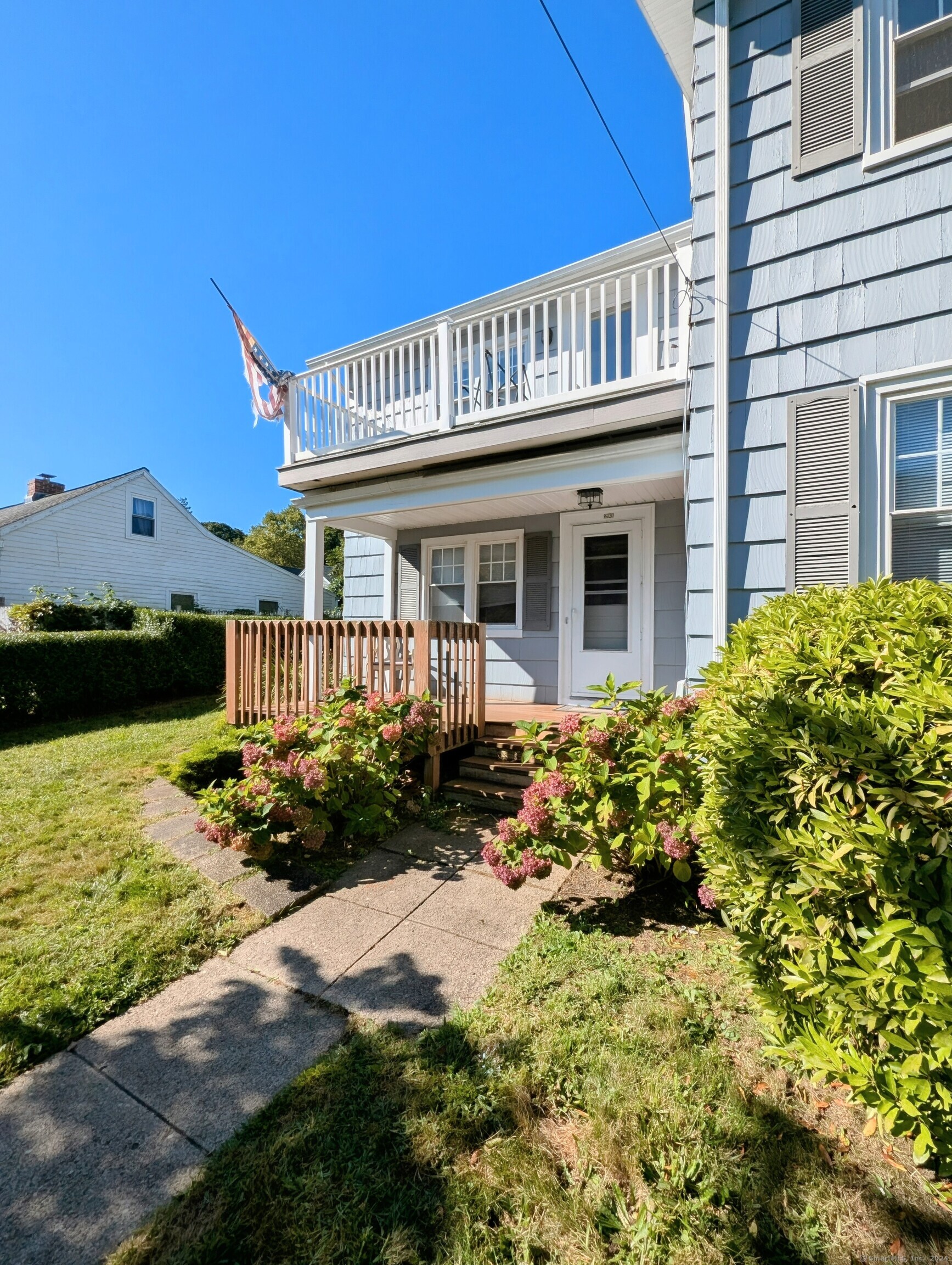 293 Pequot Avenue New London CT 06320
