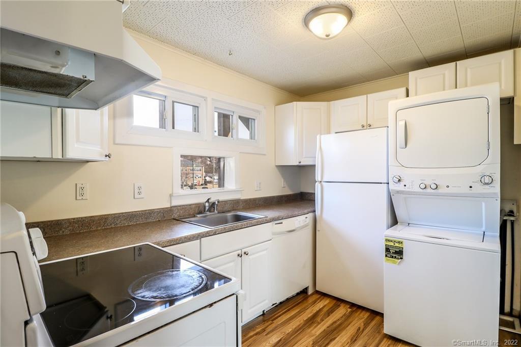 24 Elm Street New Milford CT 06776