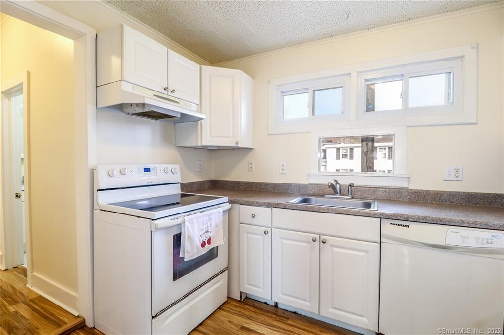 24 Elm Street New Milford CT 06776