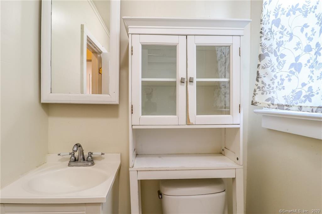 24 Elm Street New Milford CT 06776