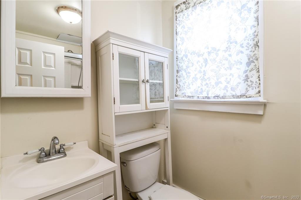 24 Elm Street New Milford CT 06776