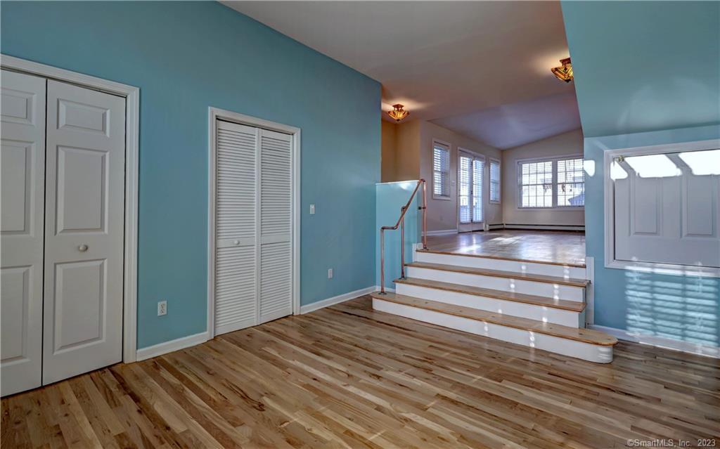 22 Usher Street Milford CT 06460